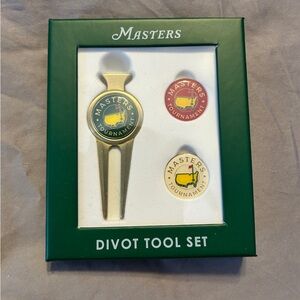 Masters Green and Gold Divot Tool Set